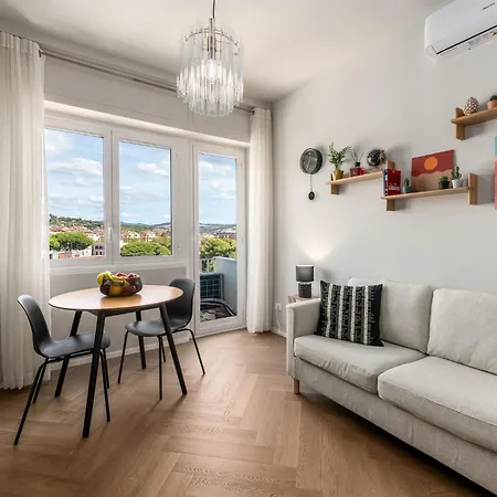 Apartment Riviera